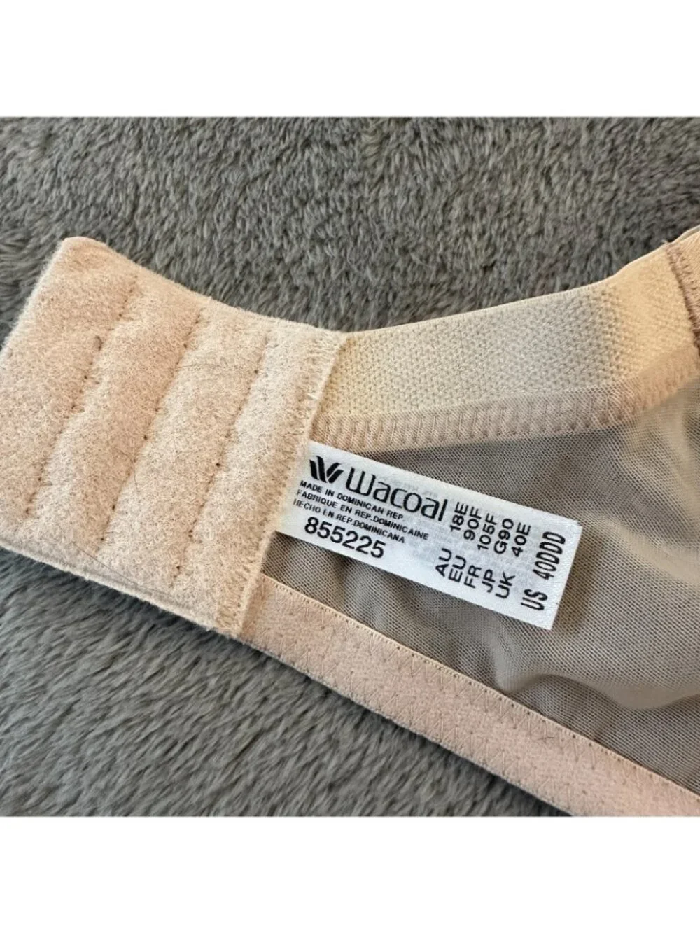 NWT Wacoal Stark Beauty Unlined Full Coverage Underwire Bra Womens 40DDD 855225